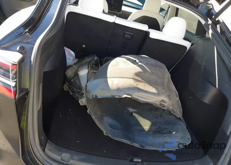 2021 Tesla Model Y Performance Dual Motor All-Wheel Drive from USA, damaged, VIN 5YJYGDEF9MF097922